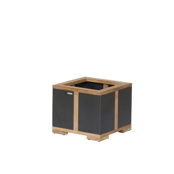 AURA OCCASIONAL PLANTER 38